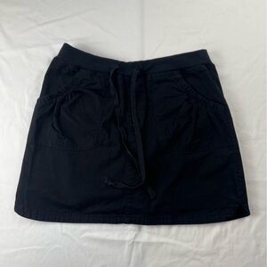 Women’s Skort - Black - Size 6 - Unknown Brand - Front and Back Pockets